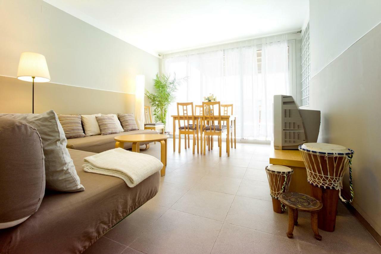 Apartamento Con Terraza, Balcon De Barcelona 埃斯普卢加·德·隆布雷格 外观 照片