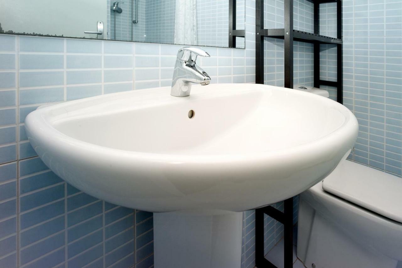Apartamento Con Terraza, Balcon De Barcelona 埃斯普卢加·德·隆布雷格 外观 照片
