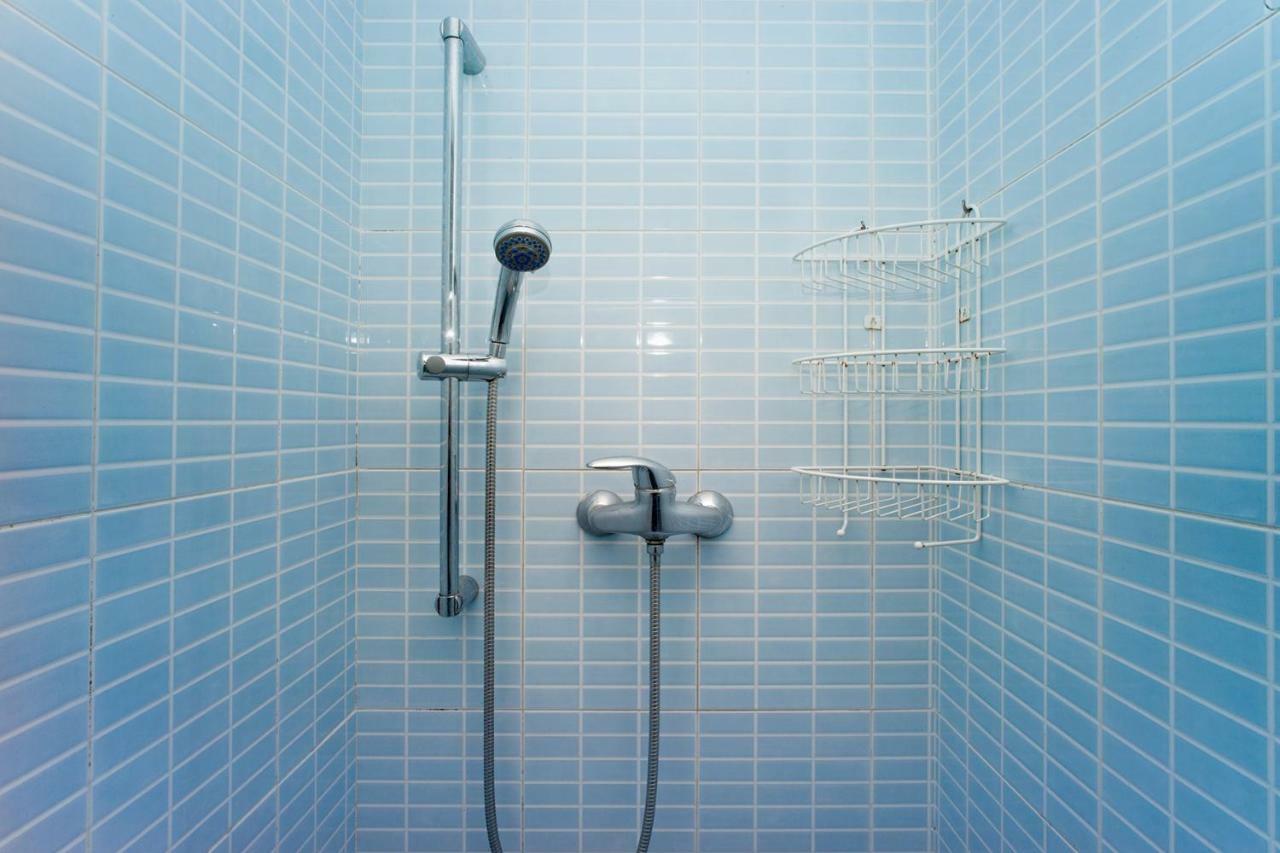 Apartamento Con Terraza, Balcon De Barcelona 埃斯普卢加·德·隆布雷格 外观 照片